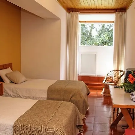 Hotel Casa Do Jardim 2*